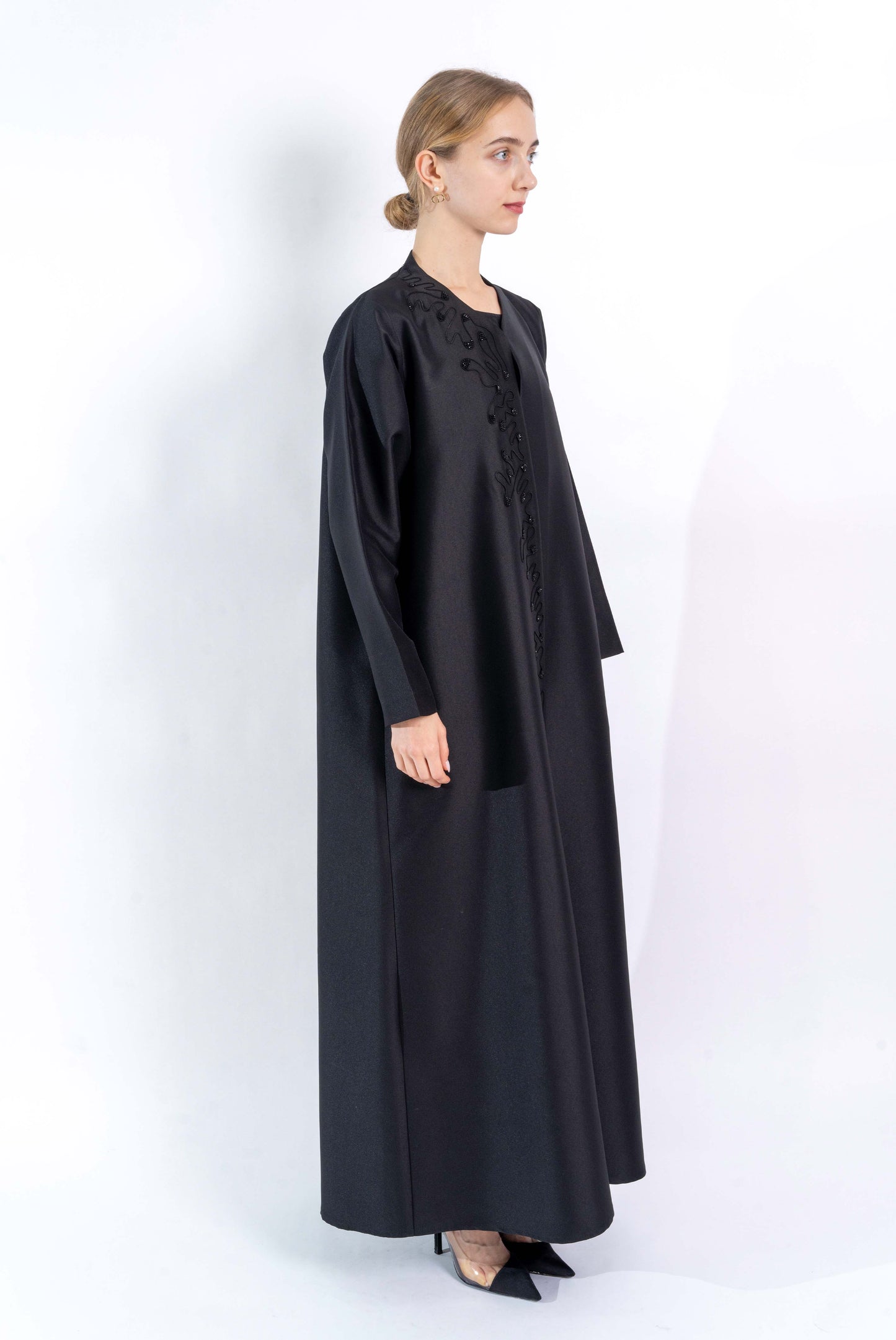 Black maze embellishment Abaya