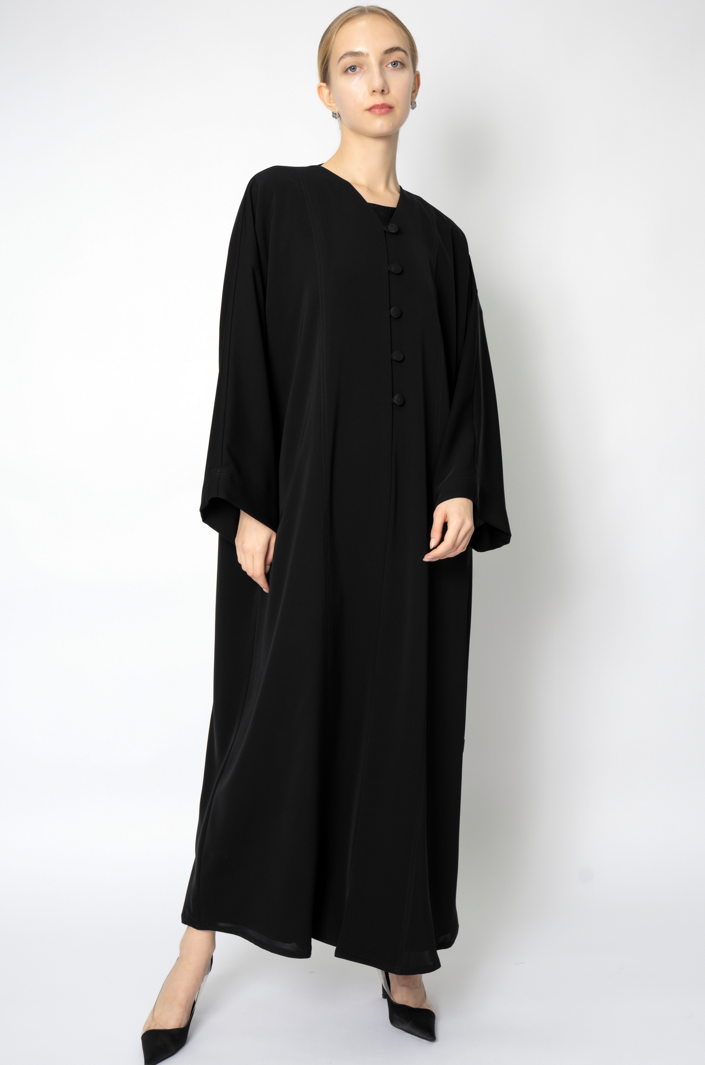 Black Button Flowy Abaya