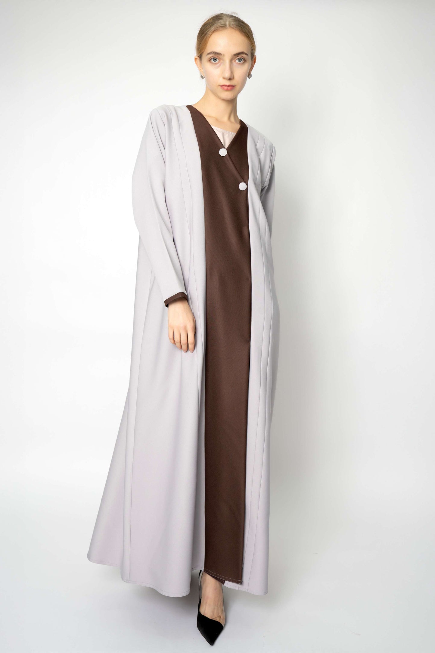 Elegant Abaya with Pleated Button Details