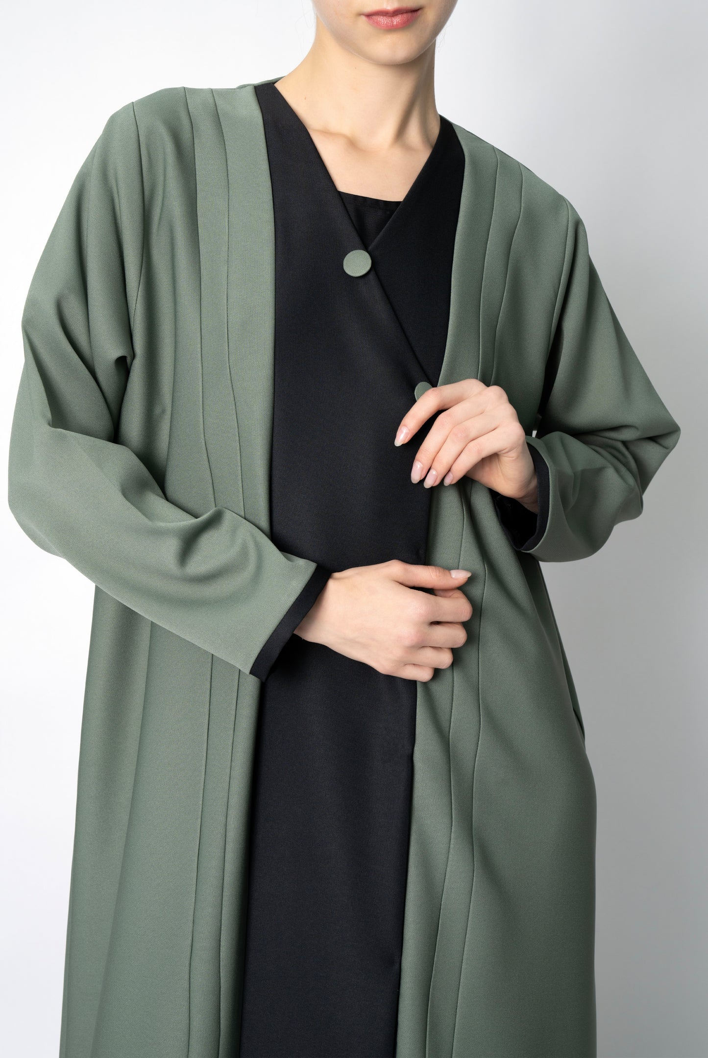 Elegant Abaya with Pleated Button Details